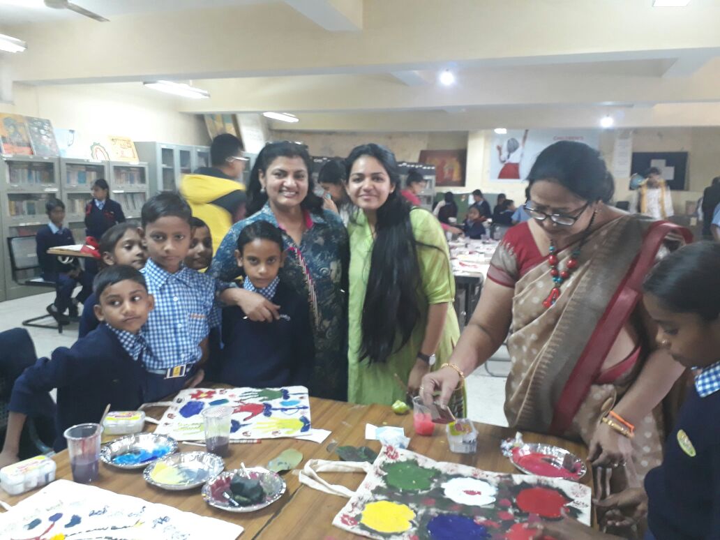 A Children’s Creative Expression Workshop by UNISEFThe November 20, 2017 -  A Children’s Creative Expression Workshop was organized by UNISEF wherein our 60 students from Jhalana have participated. It was initiated by our volunteer Ms Shradha Jain of Art Ghar and was at Adult Education Center, Jhalana.