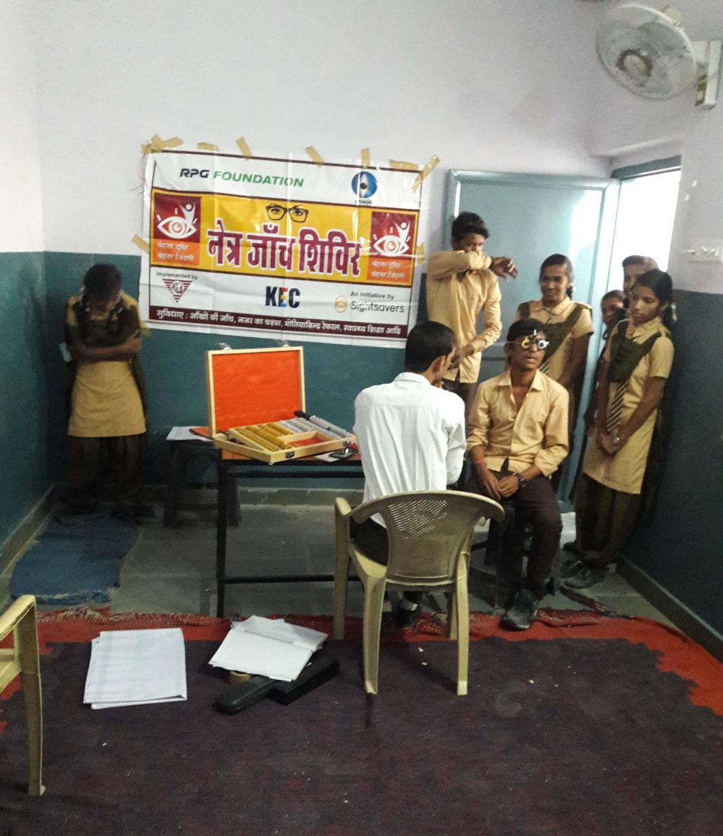 An eye screening camp was organized on 15.11.2017,  in joint collaboration of RPG Foundation, Bhoruka Charitable Trust and Sight Savers at Jagriti Govt Secondary school, Sushilpura – eye of 400 students were checked –power spectacles will also be given to the students after 3 days.